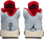 image-removebg-preview_13_aefc0850-5faa-4f30-85d4-62aec045febd.png Air Jordan 5 Retro x Trophy Room ‘Ice Blue’ 3