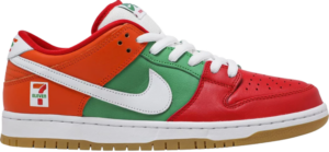 Dunk Low SB x 7-Eleven 1