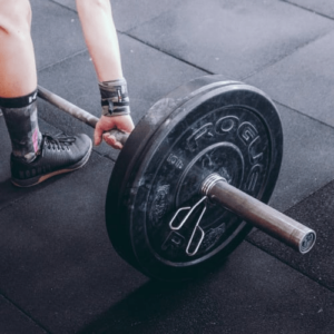 Weightlifting shoes